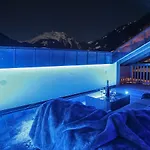 - Premium Mountain&garden Hotel apartamentowy 4*