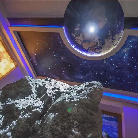 Ξενοδοχείο με διαμερίσματα - Premium Mountain&garden 4*