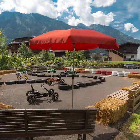 - Premium Mountain&garden Апарт-отель