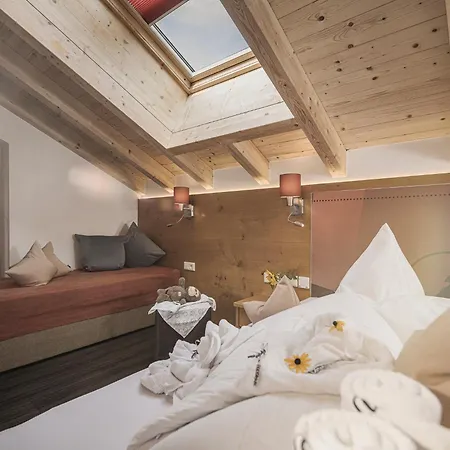 Apart Central Aparthotel 4*