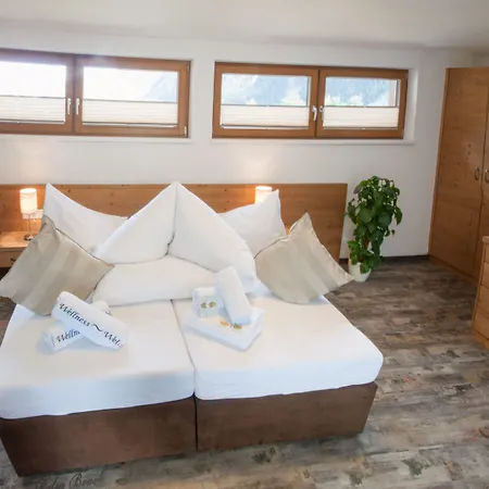 Aparthotel - Premium Mountain&garden Mayrhofen