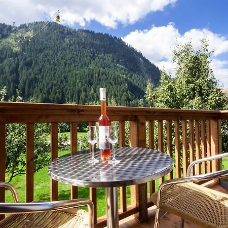 - Premium Mountain&garden מאיירהופן