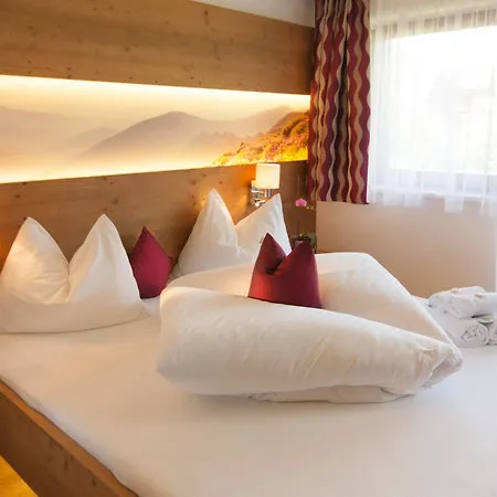 - Premium Mountain&garden Ξενοδοχείο με διαμερίσματα Mayrhofen