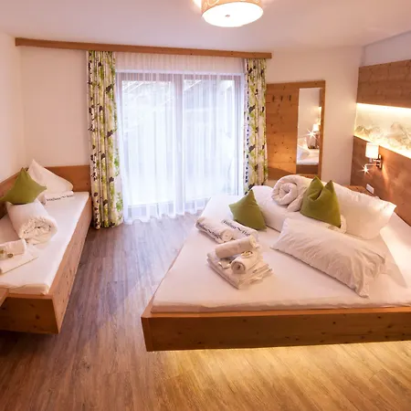 - Premium Mountain&garden Aparthotel