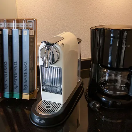 - Premium Mountain&garden