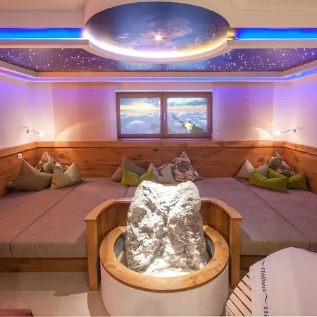 Ξενοδοχείο με διαμερίσματα - Premium Mountain&garden 4*