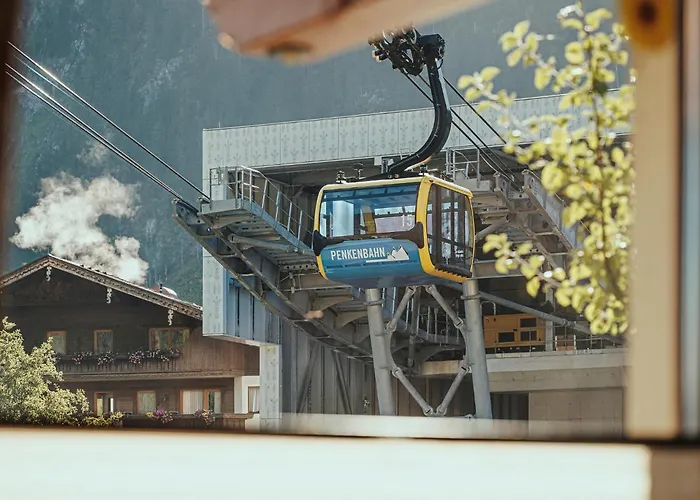 - Premium Mountain&garden Aparthotel Mayrhofen