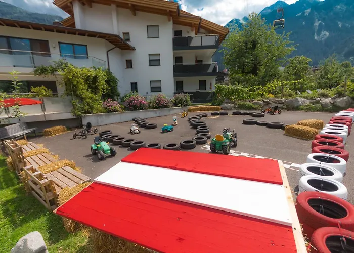 - Premium Mountain&garden Apartmanhotel