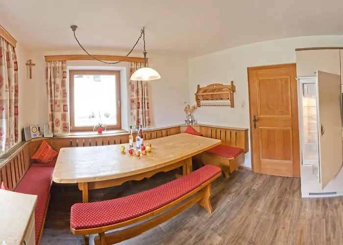 - Premium Mountain&garden 4* Mayrhofen