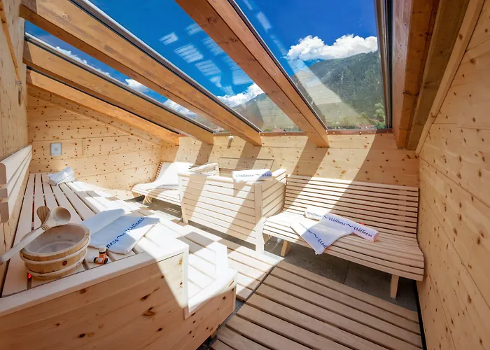 - Premium Mountain&garden 4* Mayrhofen