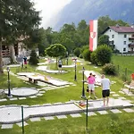 - Premium Mountain&garden 4* Mayrhofen