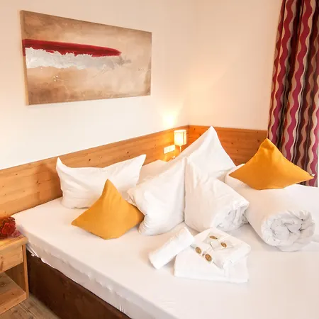 – Premium Mountain&garden 4*