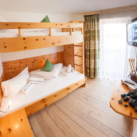 – Premium Mountain&garden 4* Mayrhofen